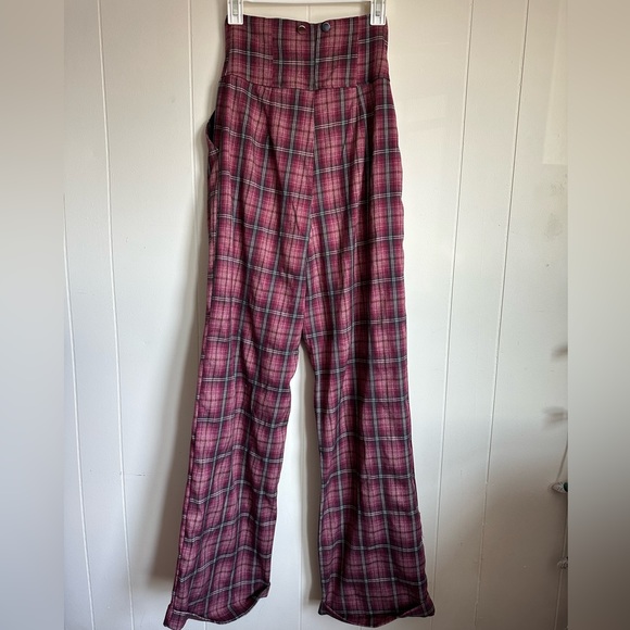Unique Vintage 1940s Plaid Buttoned Wide Leg Trousers - Picture 5 of 6